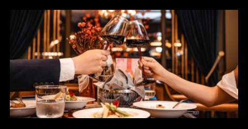 Βραδινή κομψότητα: Αφεθείτε σε απολαυστικές απολαύσεις δείπνου